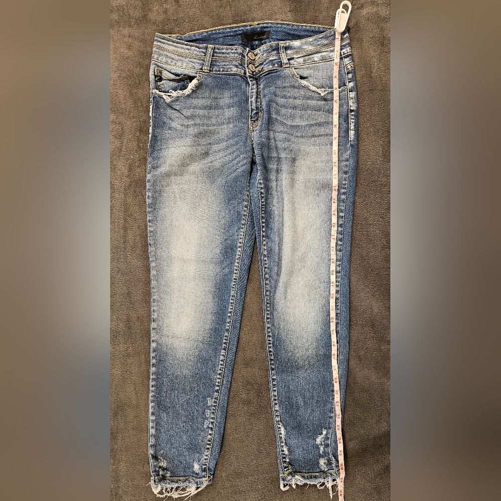 KanCan Distressed Blue Skinny Jeans